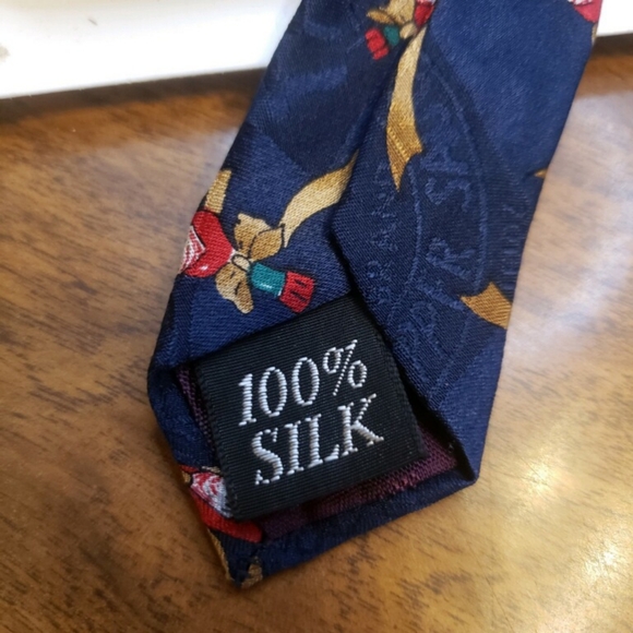 Christmas Tobasco  Tie.   HANG - Picture 3 of 3